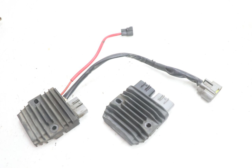 photo de REGULATEUR CHARGE YAMAHA TDM ABS 900 (2002 - 2014) - Vue principale