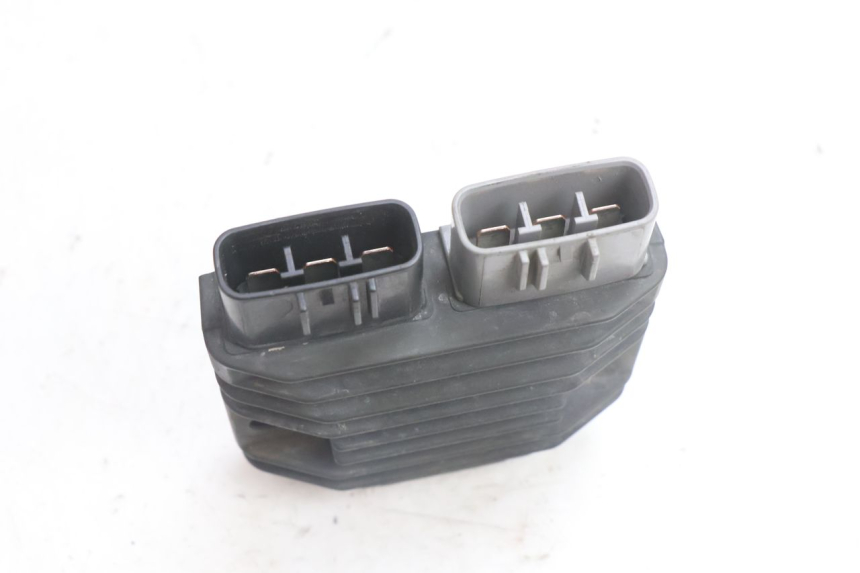 photo de REGULATEUR CHARGE YAMAHA TDM ABS 900 (2002 - 2014) - Pièce contrôlée