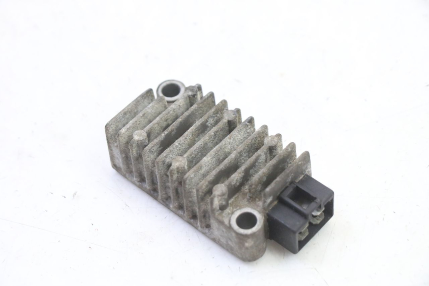 photo de RÉGULATEUR DE CHARGE YAMAHA TDR DELTABOX 125 (1993 - 2003)
