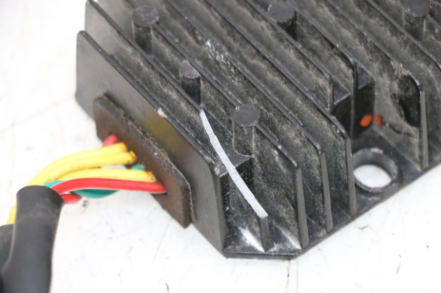 photo de REGULATEUR CHARGE NECO TEMPO 4T 50 (2022 - 2026) - État de surface