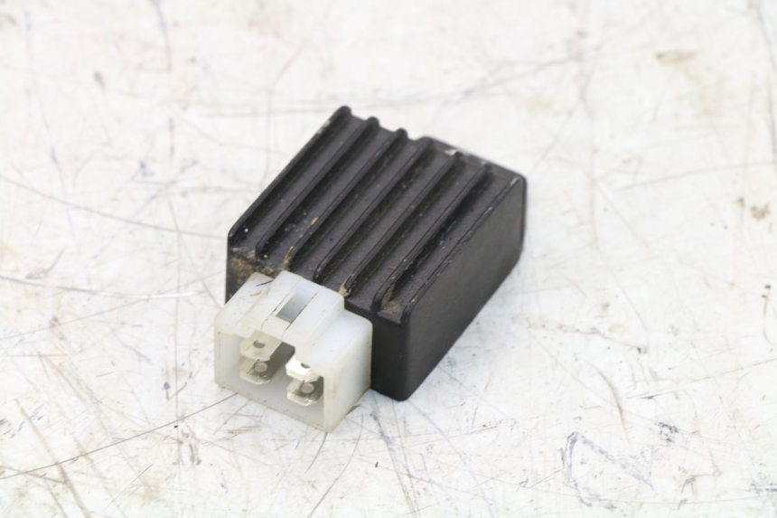 photo de REGULATEUR CHARGE TNT MOTOR ROMA 10' 2T 50 (2011 - 2018)