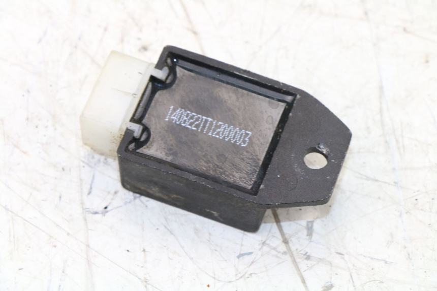 photo de REGULATEUR CHARGE TNT MOTOR ROMA 10' 2T 50 (2011 - 2018)
