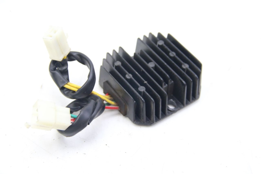 photo de RÉGULATEUR DE CHARGE TNT MOTOR ROMA 10' 4T 50 (2019 - 2022)