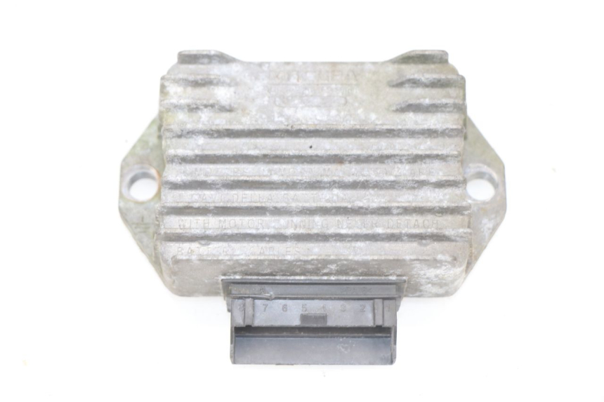 photo de REGULATEUR CHARGE PIAGGIO VESPA LX 2T 50 (2005 - 2013)