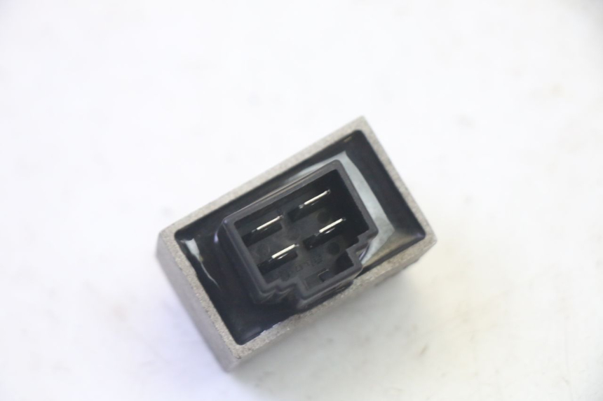 photo de RÉGULATEUR DE CHARGE PEUGEOT VIVACITY NEW 4T 50 (2008 - 2017)