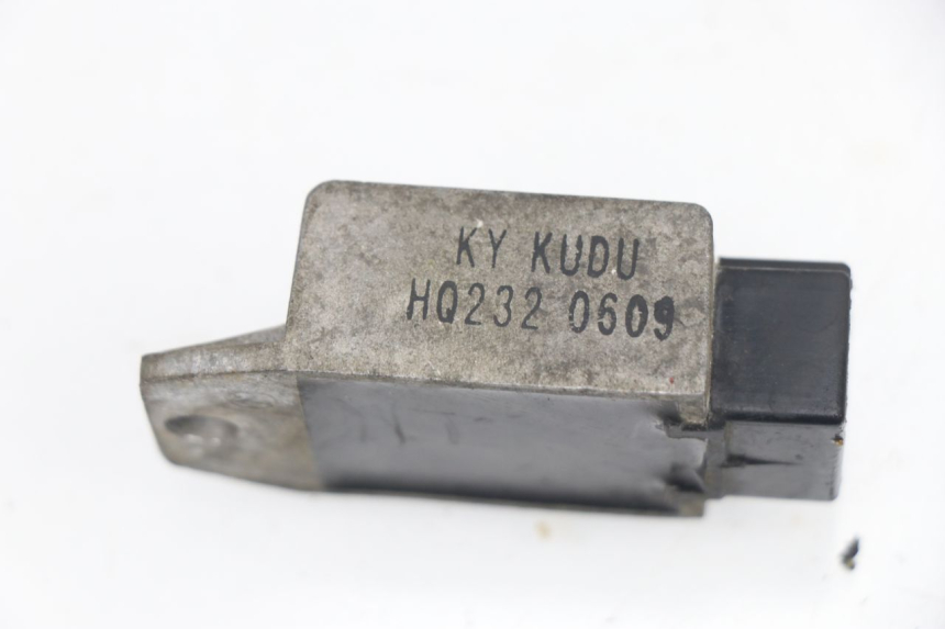 photo de REGULATEUR CHARGE PEUGEOT VIVACITY 50 (1998 - 2003)