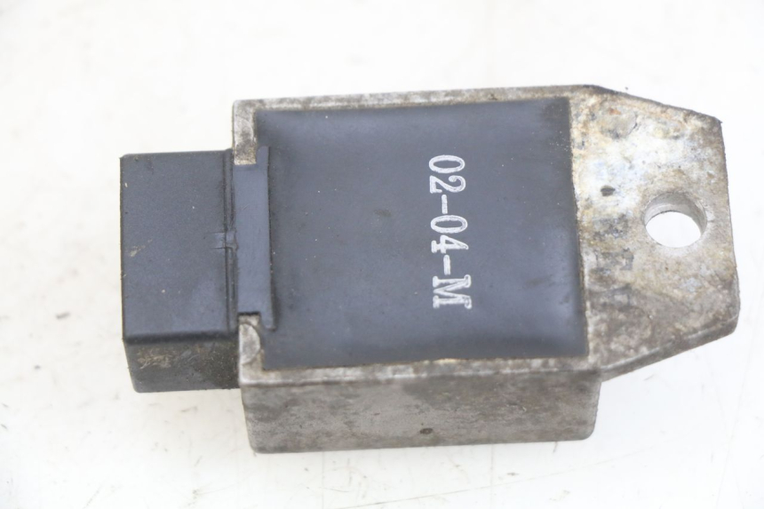 photo de REGULATEUR CHARGE PEUGEOT VIVACITY 50 (1998 - 2003)