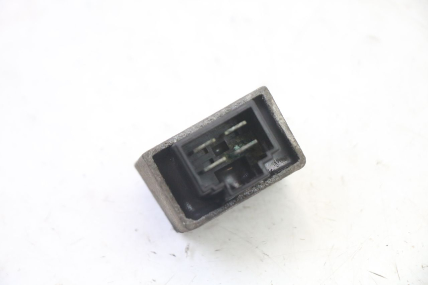photo de REGULATEUR CHARGE PEUGEOT VIVACITY 50 (2004 - 2009)