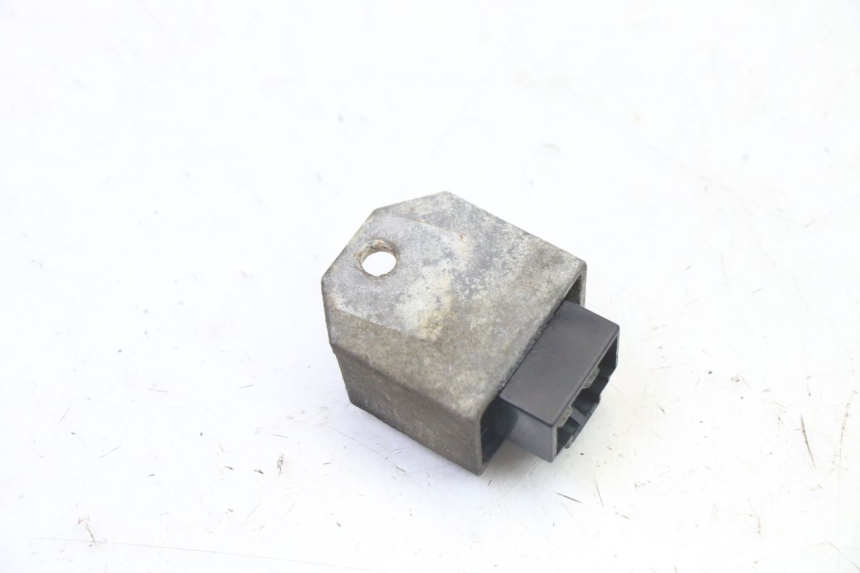 photo de REGULATEUR CHARGE PEUGEOT VIVACITY 50 (2004 - 2009)