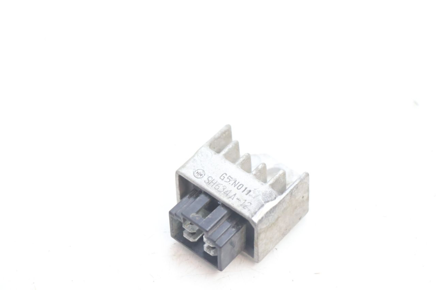 photo de REGULATEUR CHARGE PEUGEOT VIVACITY 50 (2004 - 2009) - Vue principale
