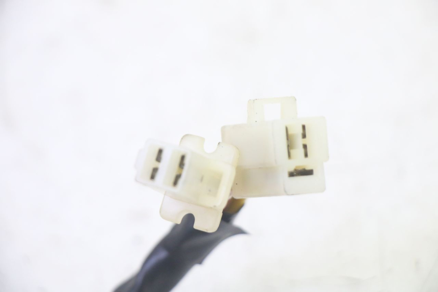 photo de REGULATEUR CHARGE DAELIM VJ ROADWIN FI 125 (2008 - 2017) - Vue d’ensemble