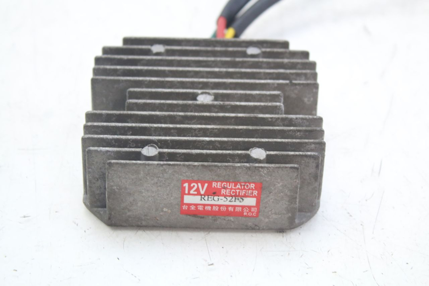 photo de REGULATEUR CHARGE KYMCO X-CITING XCITING 400 (2014 - 2018) - Autre angle de vue