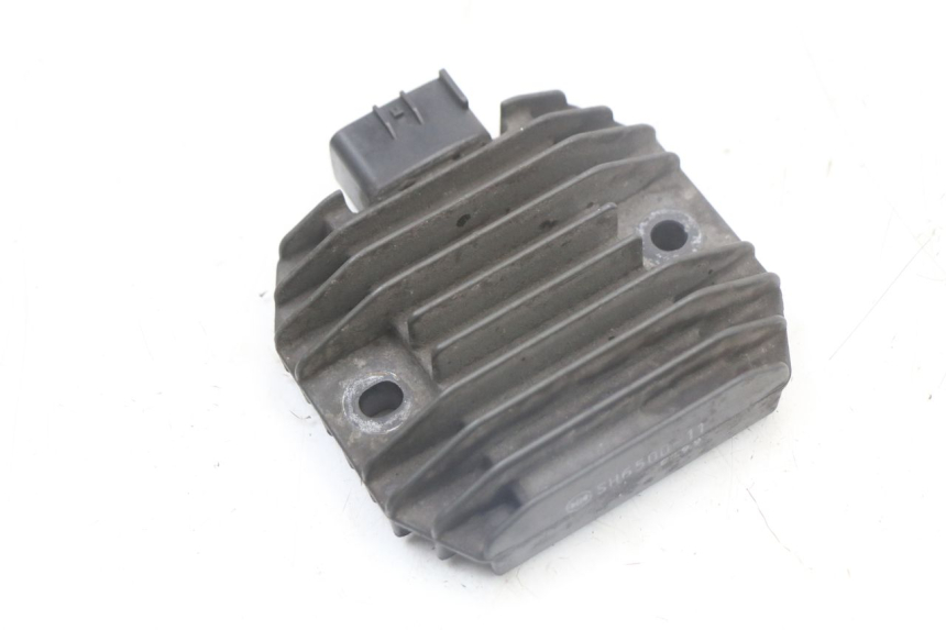 photo de RÉGULATEUR DE CHARGE YAMAHA X-MAX XMAX 250 (2006 - 2009)