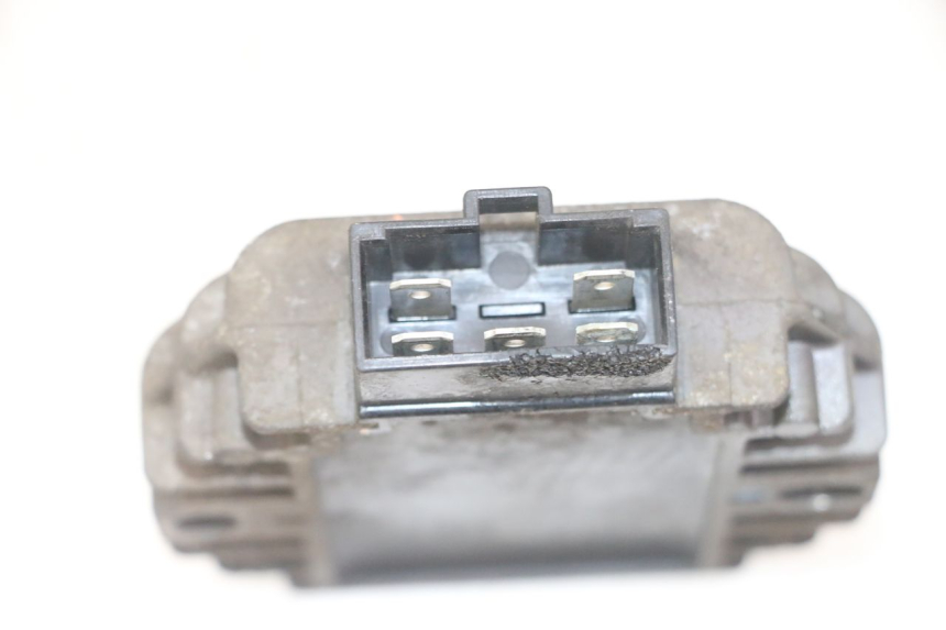 photo de REGULATEUR CHARGE YAMAHA X-MAX XMAX 125 (2010 - 2014)