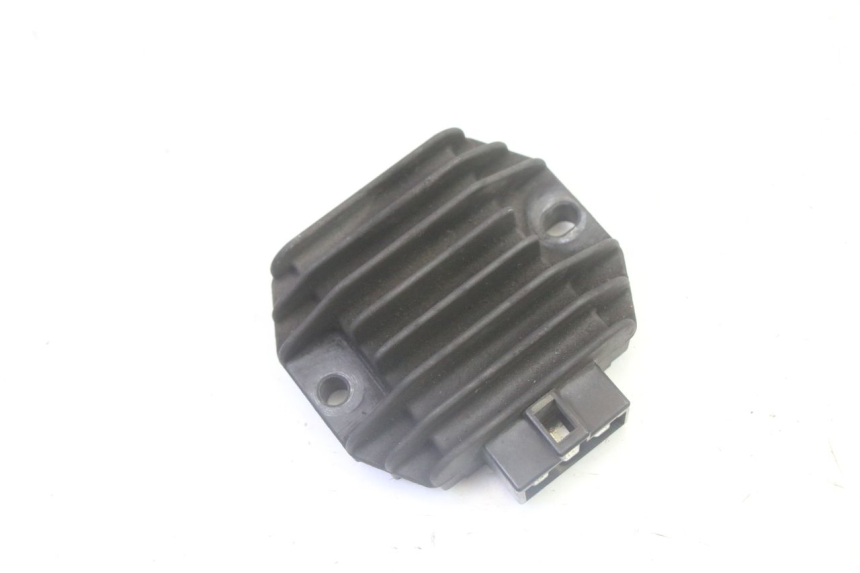 photo de REGULATEUR CHARGE YAMAHA X-MAX XMAX 125 (2010 - 2014)