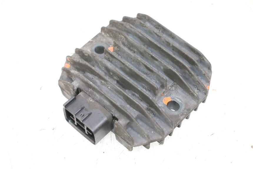 photo de REGULATEUR CHARGE YAMAHA XMAX X-MAX 125 (2006 - 2009) - Vue principale