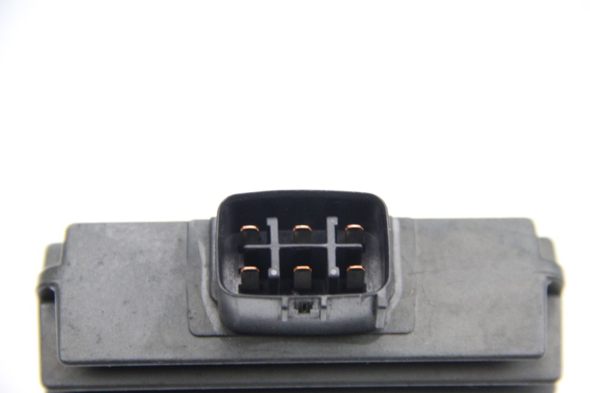 photo de REGULATEUR CHARGE YAMAHA XP T-MAX TMAX 500 (2008 - 2012) - Détail de la pièce