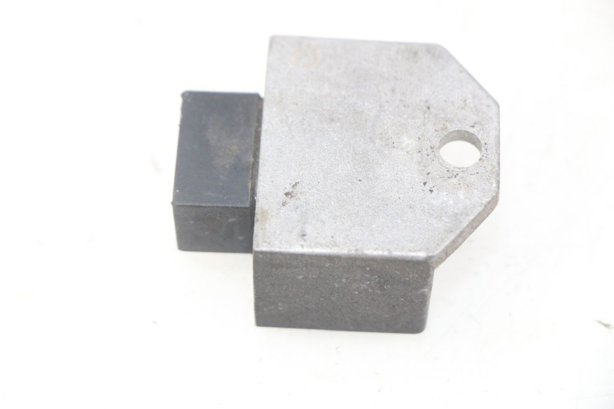 photo de REGULATEUR CHARGE YAMAHA BW'S 50 (1999 - 2003)