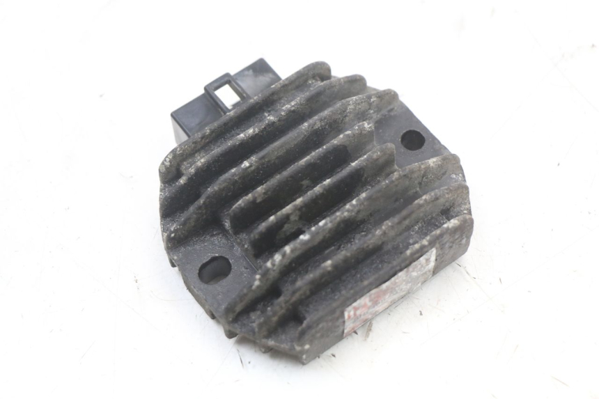 photo de REGULATEUR CHARGE YAMAHA CYGNUS X 125 (2004 - 2007)