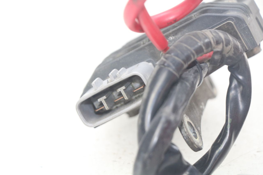 photo de REGULATEUR CHARGE YAMAHA FJR ABS 1300 (2006 - 2012)