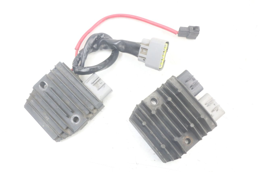 photo de REGULATEUR CHARGE YAMAHA FJR ABS 1300 (2006 - 2012)