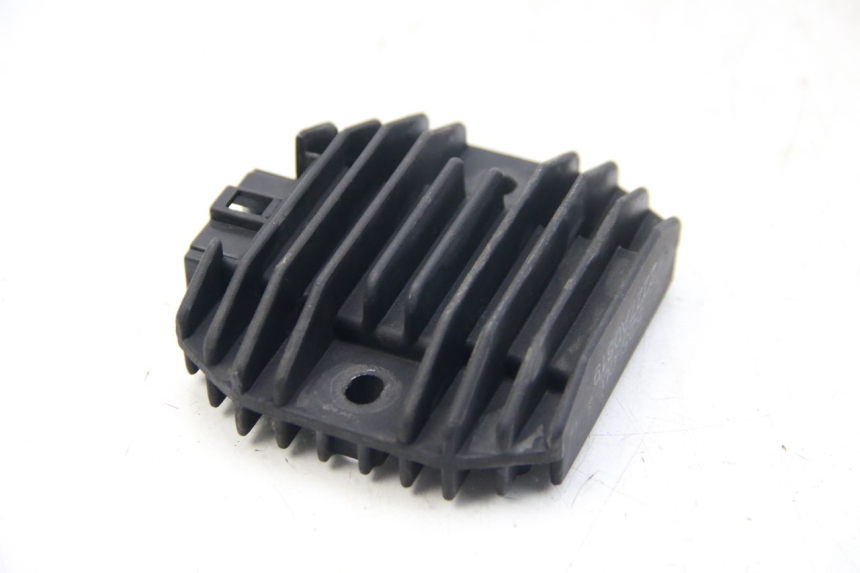 photo de REGULATEUR CHARGE YAMAHA HW XENTER 125 (2011 - 2017)