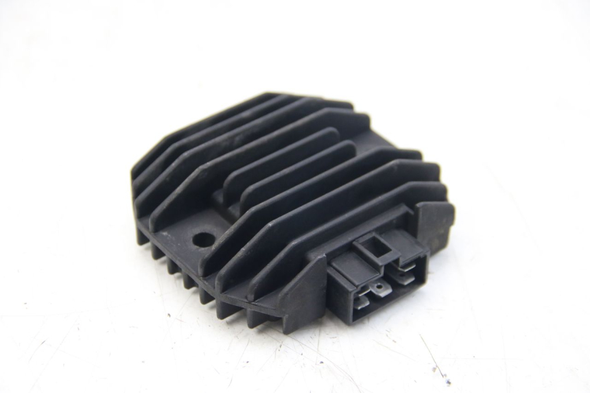 photo de REGULATEUR CHARGE YAMAHA HW XENTER 125 (2011 - 2017)