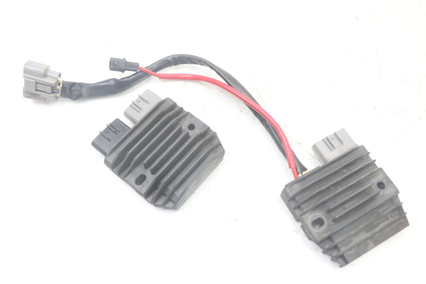 photo de REGULATEUR CHARGE YAMAHA TDM ABS 900 (2002 - 2014)