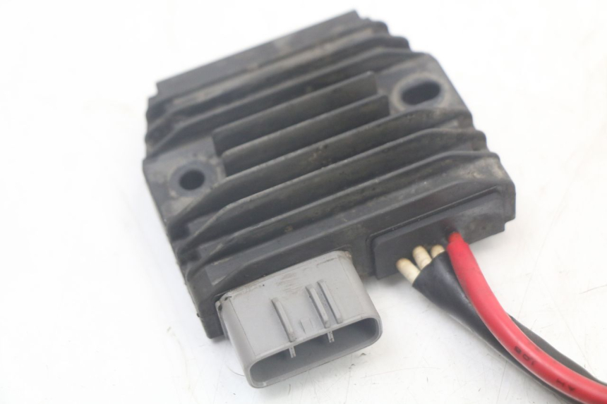 photo de REGULATEUR CHARGE YAMAHA TDM ABS 900 (2002 - 2014)