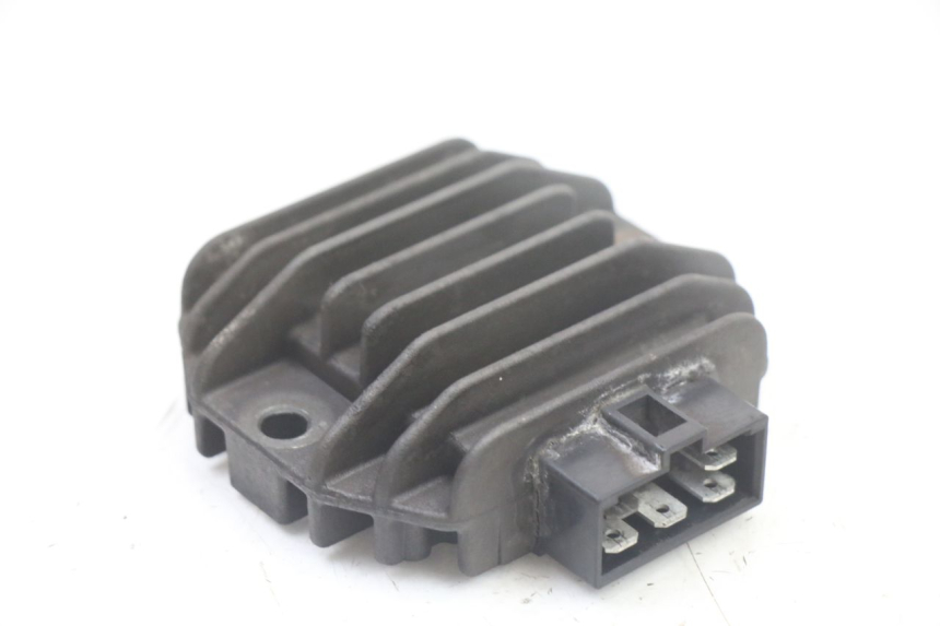 photo de REGULATEUR CHARGE YAMAHA X-MAX XMAX ABS 250 (2010 - 2014)