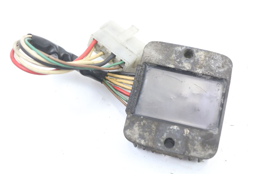 photo de REGULATEUR CHARGE YAMAHA XJ F 900 (1983 - 1994)