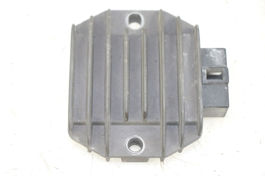 photo de REGULATEUR CHARGE YAMAHA XJN DIVERSION 600 (2000 - 2003)