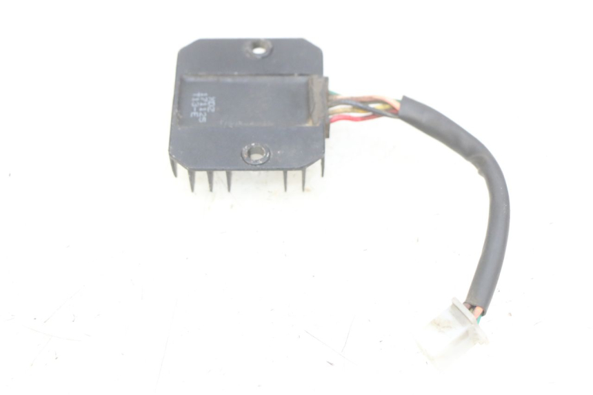 photo de REGULATEUR CHARGE YAMASAKI RAPTOR 50 (2013 - 2018)
