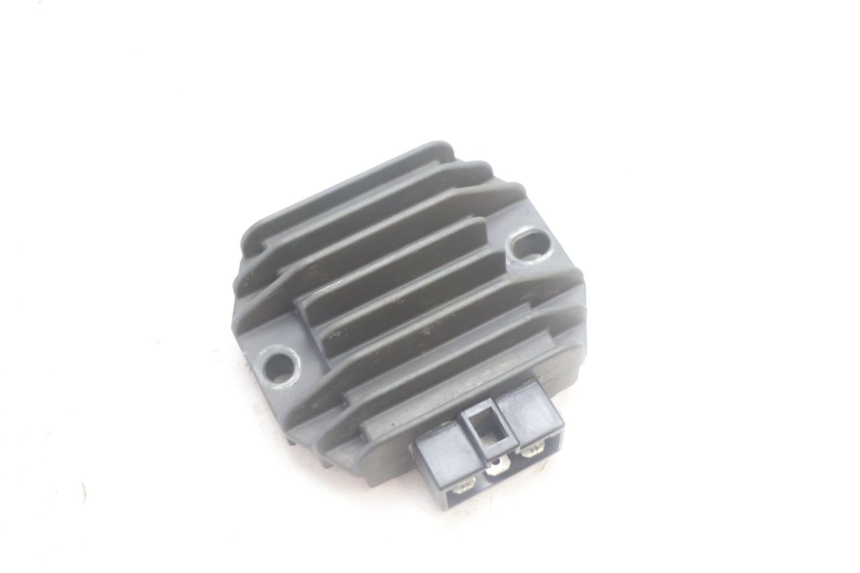 photo de REGULATEUR CHARGE YAMAHA YP MAJESTY 125 (2007 - 2010) - Vue principale