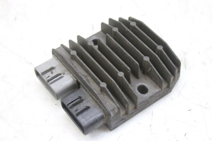 photo de REGULATEUR CHARGE YAMAHA YZF R1 1000 (2007 - 2008)