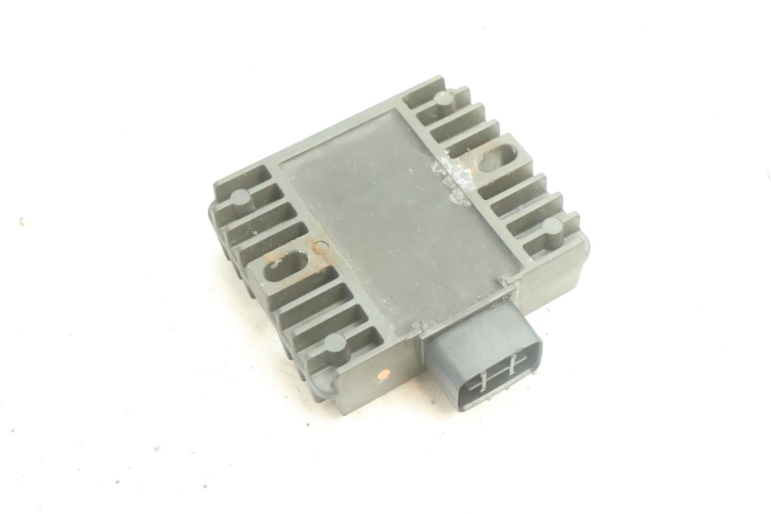 photo de REGULATEUR CHARGE YAMAHA YZF R6 600 (2008 - 2009) - Autre angle de vue