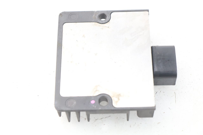 photo de REGULATEUR CHARGE KAWASAKI Z Z900 900 (2017 - 2019)
