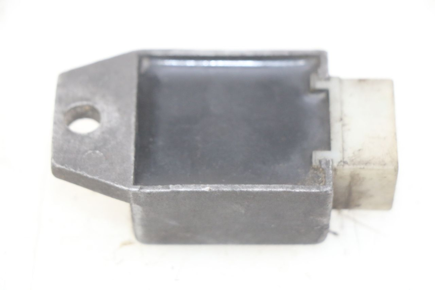 photo de REGULATEUR CHARGE PEUGEOT ZENITH 50 (1994 - 1999)