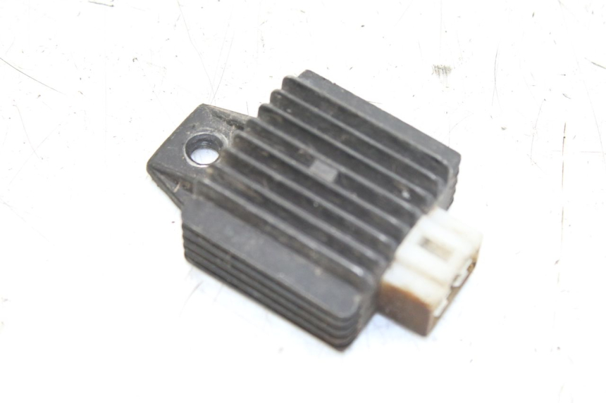 photo de RÉGULATEUR DE CHARGE ZHEJIANG XMOTOS XB-81 50