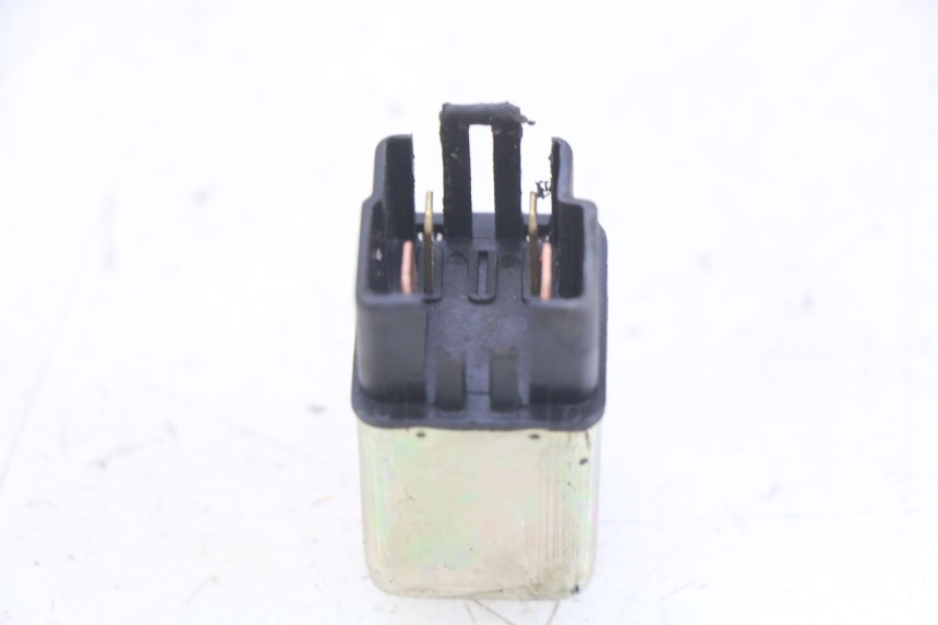 photo de RELAIS DEMARREUR KYMCO AGILITY 4T 50 (2005 - 2018) - Autre angle de vue