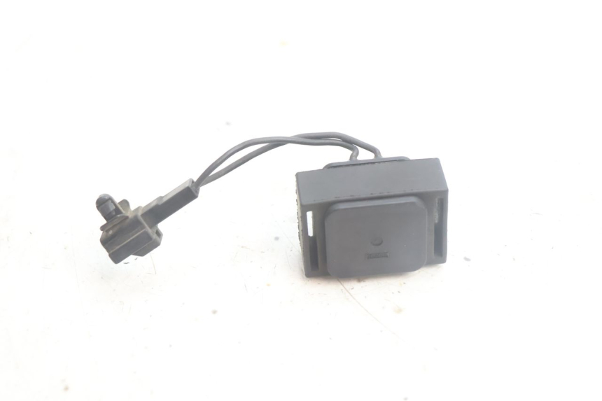 photo de RELAIS DEMARREUR SUZUKI BURGMAN EXECUTIVE ABS 650 (2006 - 2012) - Autre angle de vue