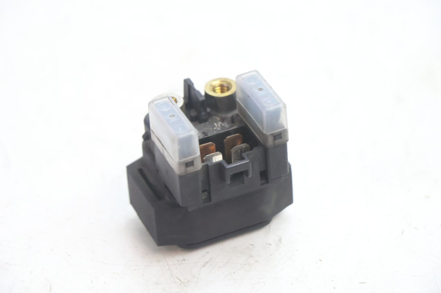 photo de RELAIS DEMARREUR YAMAHA FJR 1300 (2001 - 2005) - Zoom état d’usage
