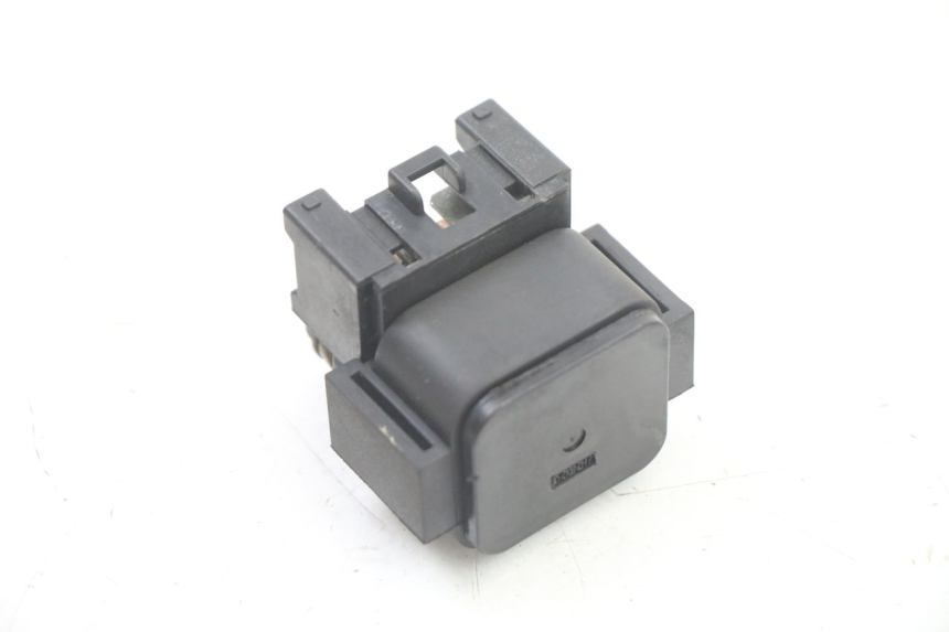 photo de RELAIS DEMARREUR YAMAHA FZ6 FAZER S2 600 (2007 - 2011)
