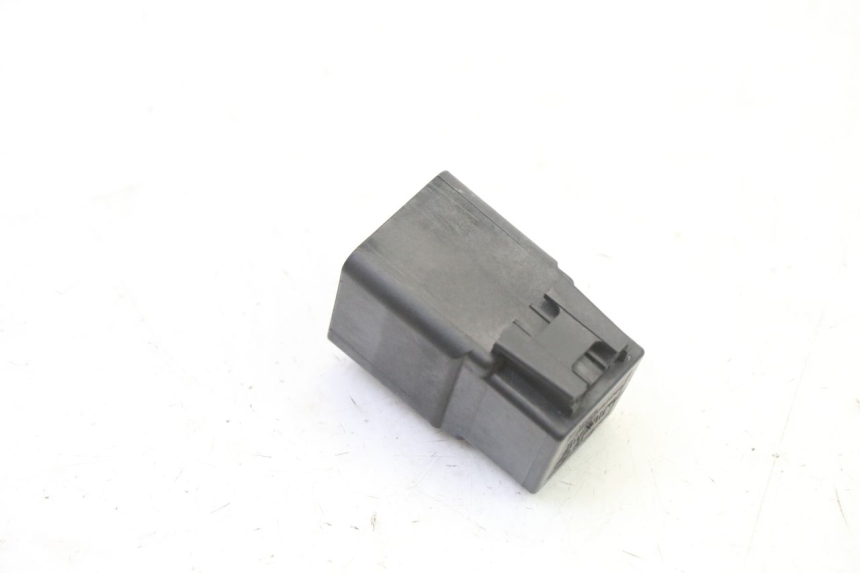 photo de RELAIS DEMARREUR BMW G310 R 310 (2016 - 2020)