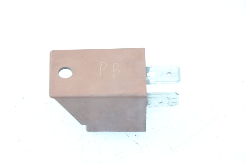 photo de RELAIS DEMARREUR GILERA NEXUS 125 (2009 - 2013)
