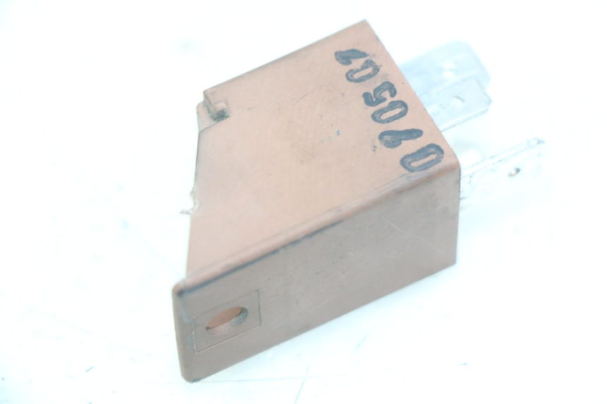photo de RELAIS DEMARREUR GILERA NEXUS 125 (2007 - 2009)