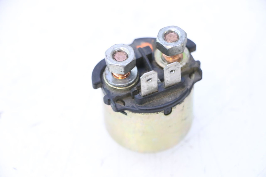 photo de RELAIS DEMARREUR KAWASAKI GPX F ZX750F 750 (1986 - 1990) - Zoom état d’usage