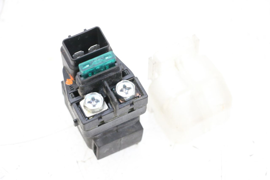 photo de RELAIS DEMARREUR SUZUKI GSXR GSX-R 1000 (2003 - 2004) - Détail de la pièce