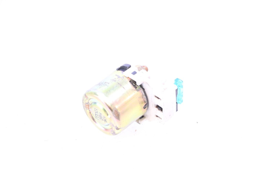 photo de RELAIS DEMARREUR SYM GTS EVO 125 (2009 - 2013) - Autre angle de vue