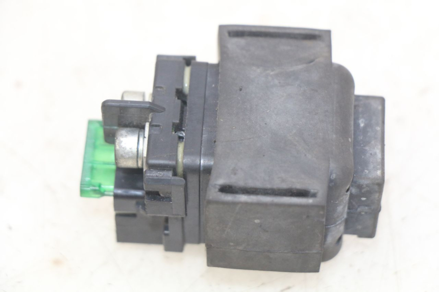 photo de RELAIS DEMARREUR HONDA FES PANTHEON 2T 125 (1998 - 2002)